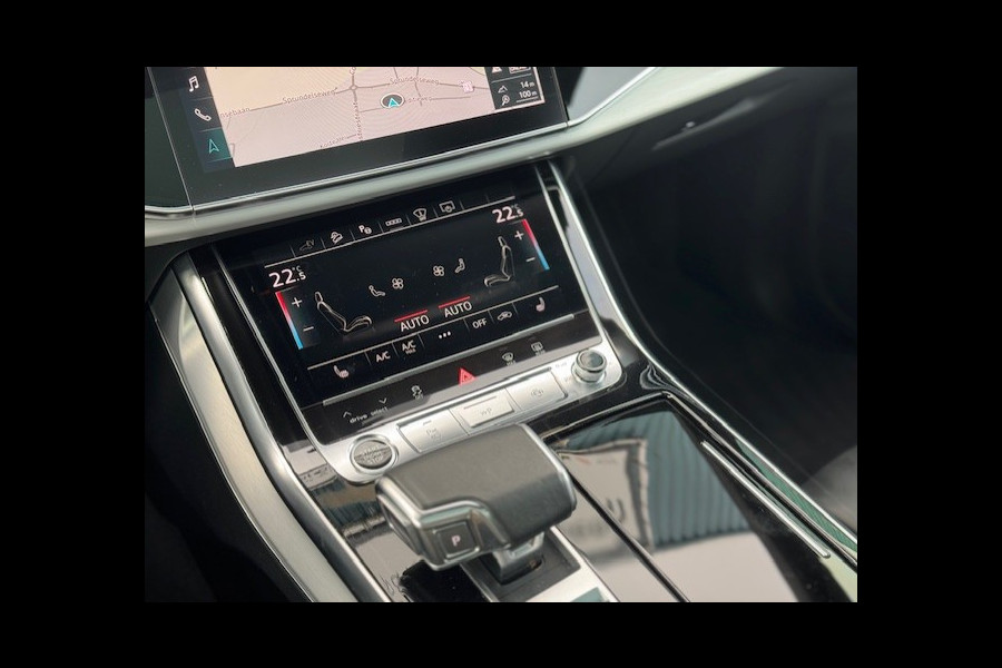 Audi Q8 60 TFSI e quattro Pro Line S Competition - Matrixx