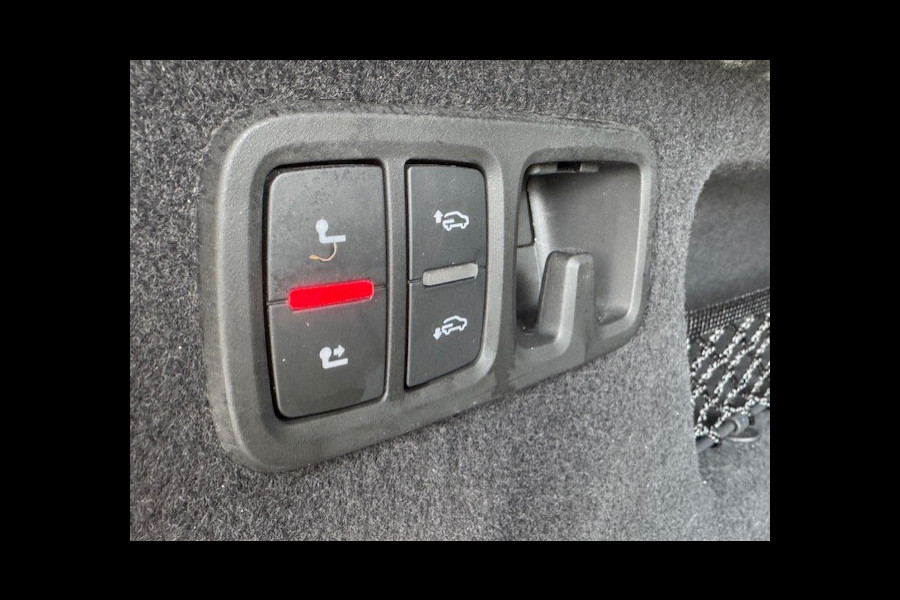 Audi Q8 60 TFSI e quattro Pro Line S Competition - Matrixx