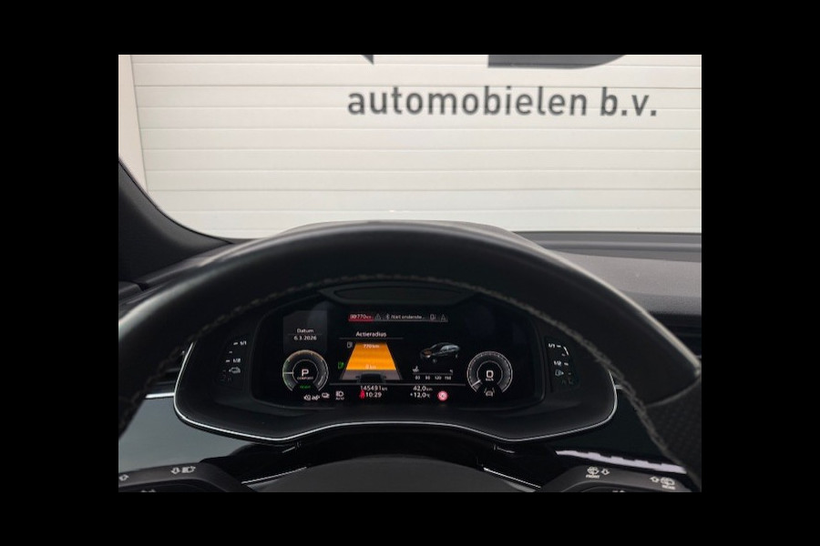 Audi Q8 60 TFSI e quattro Pro Line S Competition - Matrixx