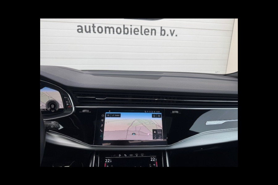 Audi Q8 60 TFSI e quattro Pro Line S Competition - Matrixx