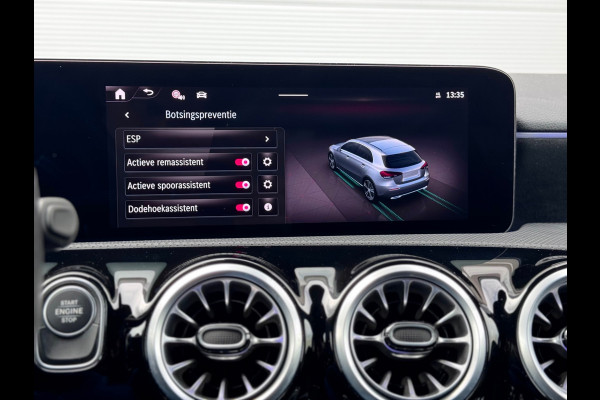 Mercedes-Benz A-Klasse 250 e AMG Line Pano/Memory/360/HuD