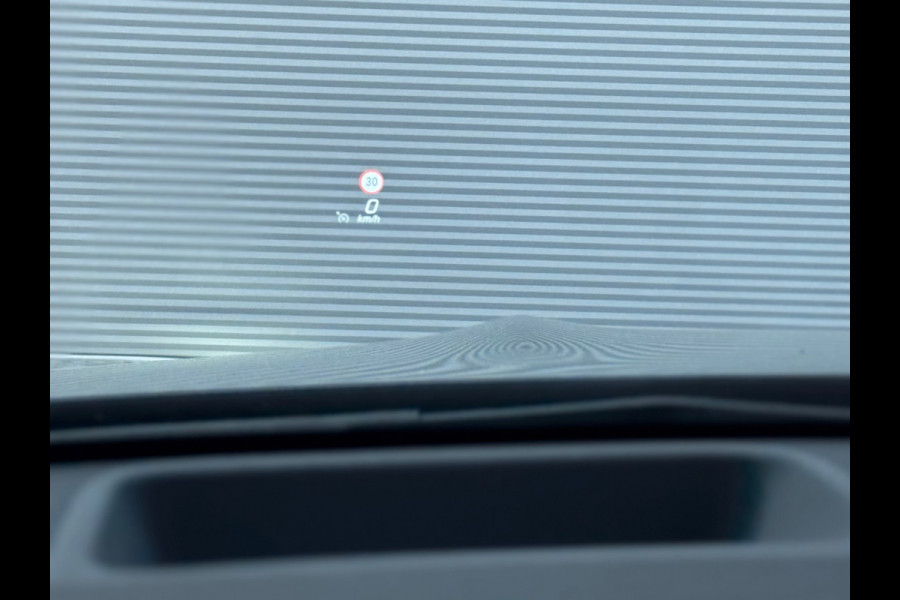 Mercedes-Benz A-Klasse 250 e AMG Line Pano/Memory/360/HuD