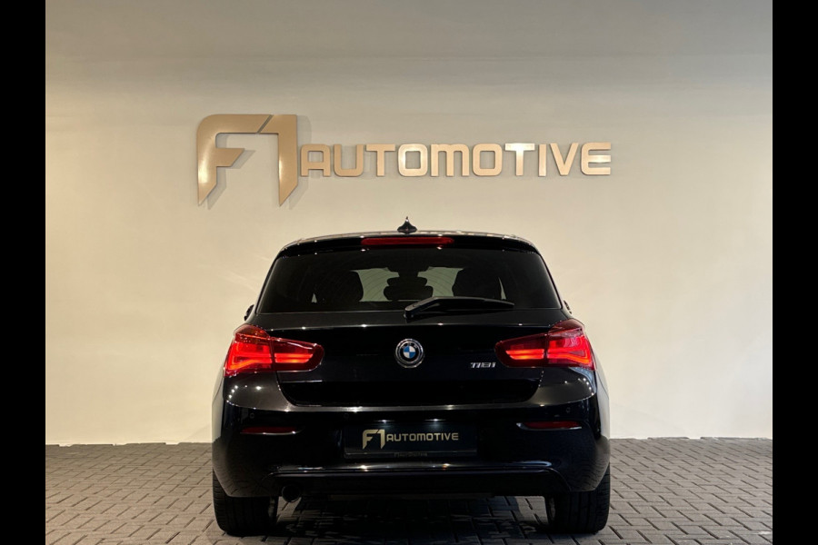 BMW 1-serie 118i Corporate Executive Black Pack|Ambiance|NAP