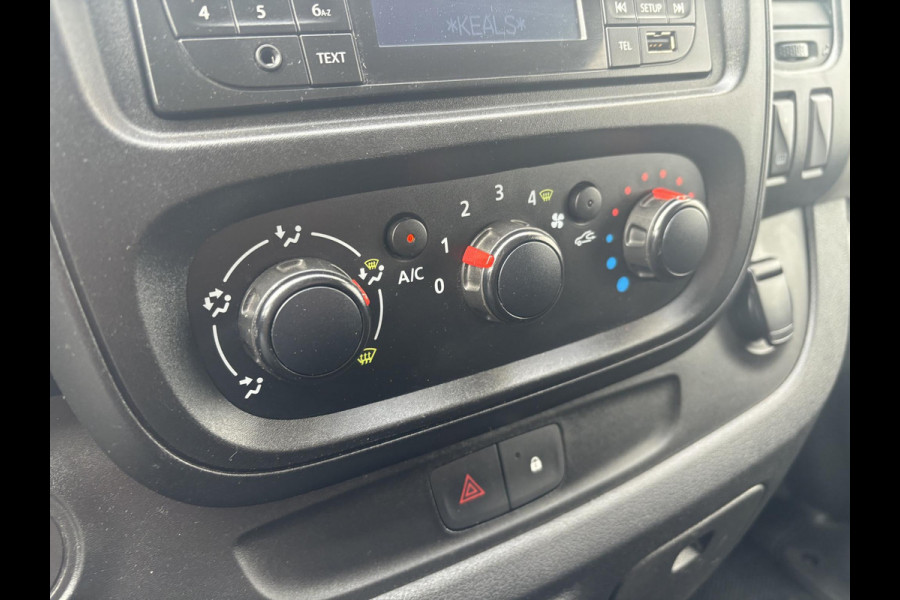 Nissan NV300 1.6 dCi L1H1*3-PERS*A/C*CRUISE*NAVI*HAAK*CAM*IMP.*