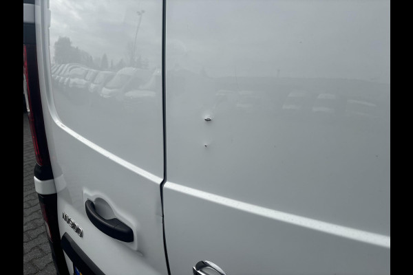 Nissan NV300 1.6 dCi L1H1*3-PERS*A/C*CRUISE*NAVI*HAAK*CAM*IMP.*