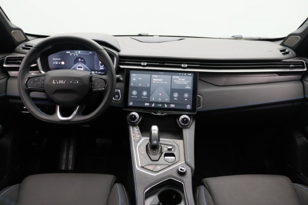 Lynk & Co 01 1.5 261PK Plug-in Hybrid *ZWARTE HEMEL* 360° Camera Pano/dak Apple/Carplay Adaptive/Cruise