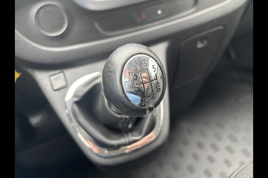 Nissan NV300 1.6 dCi L2H1*3-PERS*A/C*CRUISE*NAVI*HAAK*CAM*IMP.*