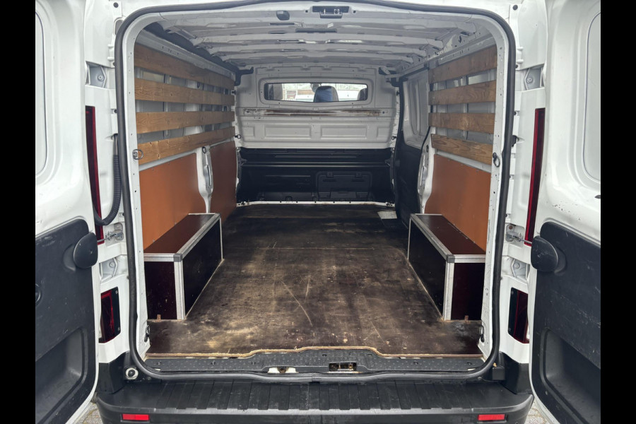 Nissan NV300 1.6 dCi L2H1*3-PERS*A/C*CRUISE*NAVI*HAAK*CAM*IMP.*