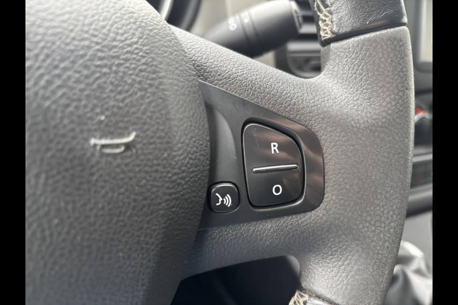 Nissan NV300 1.6 dCi L2H1*3-PERS*A/C*CRUISE*NAVI*HAAK*CAM*IMP.*