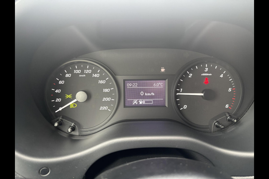 Mercedes-Benz Vito 110 CDI Functional Lang L1*A/C*CRUISE*