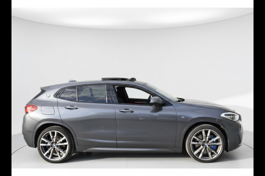 BMW X2 M35iA 306PK HIGH EXECUTIVE M-SPORT HARMAN-KARDON/CAMERA/PANORAMADAK