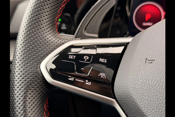 Volkswagen Golf 2.0 TSI GTI Clubsport Pano IQ HUD H/K Leder/alca 19''