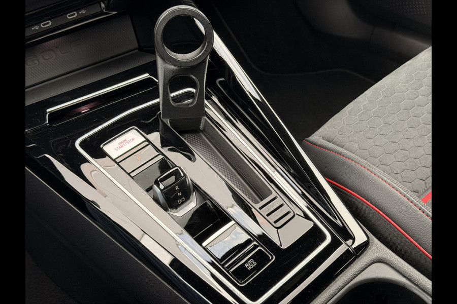 Volkswagen Golf 2.0 TSI GTI Clubsport Pano IQ HUD H/K Leder/alca 19''