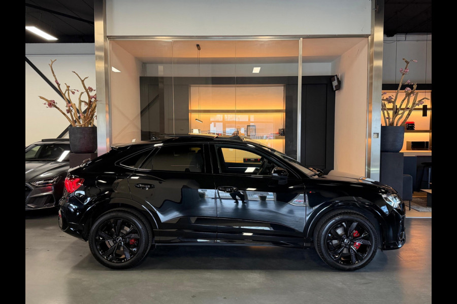 Audi Q3 Sportback 35 TFSI S line Edition Pano Sfeerverl. Nieuwstaat