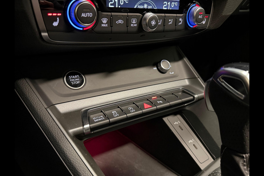 Audi Q3 Sportback 35 TFSI S line Edition Pano Sfeerverl. Nieuwstaat