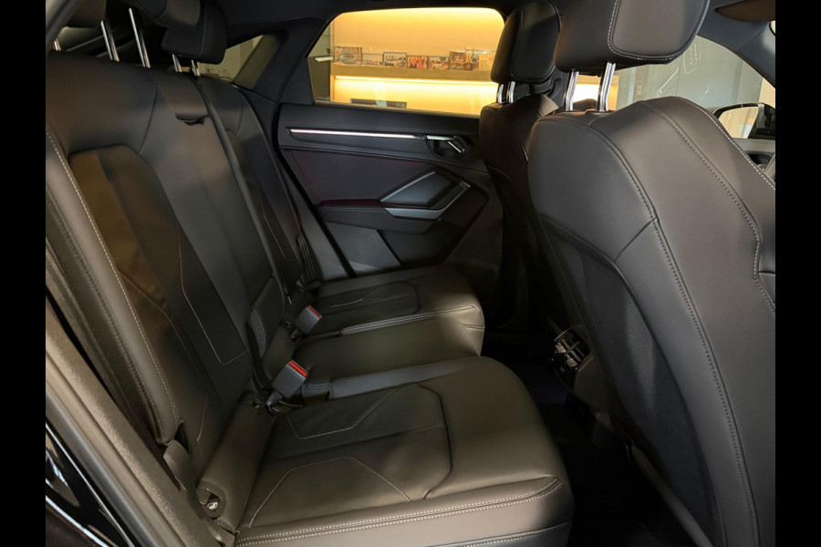 Audi Q3 Sportback 35 TFSI S line Edition Pano Sfeerverl. Nieuwstaat