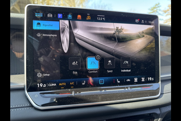 Volkswagen Tayron 1.5 eTSI LIFE EDITION 7PERS. 7-PERSOONS/TREKHAAK/360CAMERA FABRIEKS GARANTIE