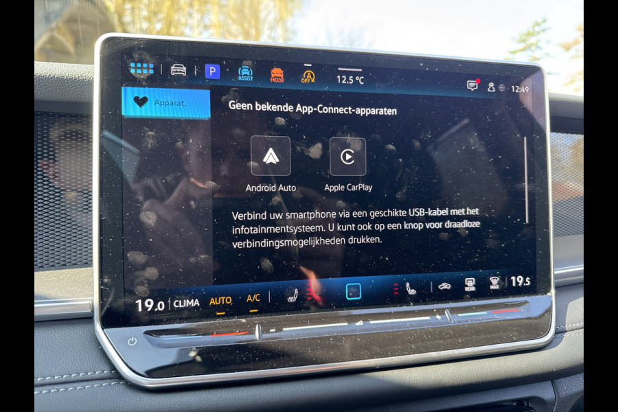 Volkswagen Tayron 1.5 eTSI LIFE EDITION 7PERS. 7-PERSOONS/TREKHAAK/360CAMERA FABRIEKS GARANTIE