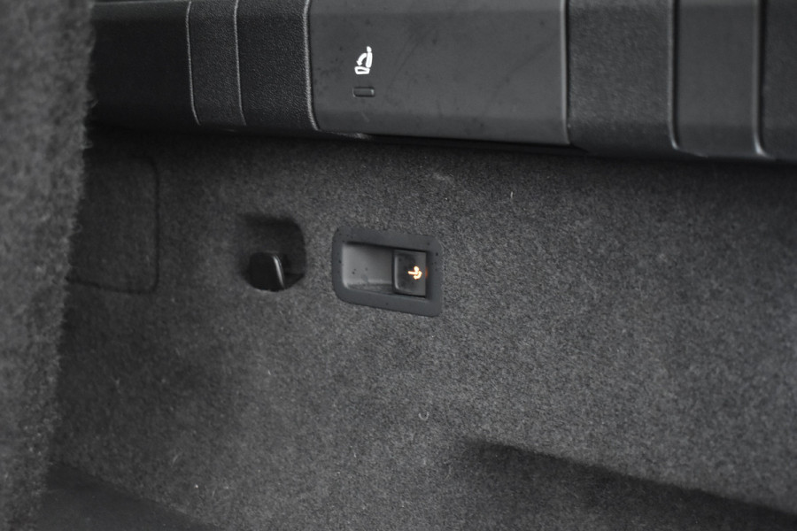 Volkswagen Tayron 1.5 eTSI 150PK DSG LIFE 7-PERSOONS/TREKHAAK/360CAMERA FABRIEKS GARANTIE