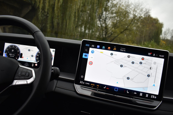 Volkswagen Tayron 1.5 eTSI 150PK DSG LIFE 7-PERSOONS/TREKHAAK/360CAMERA FABRIEKS GARANTIE