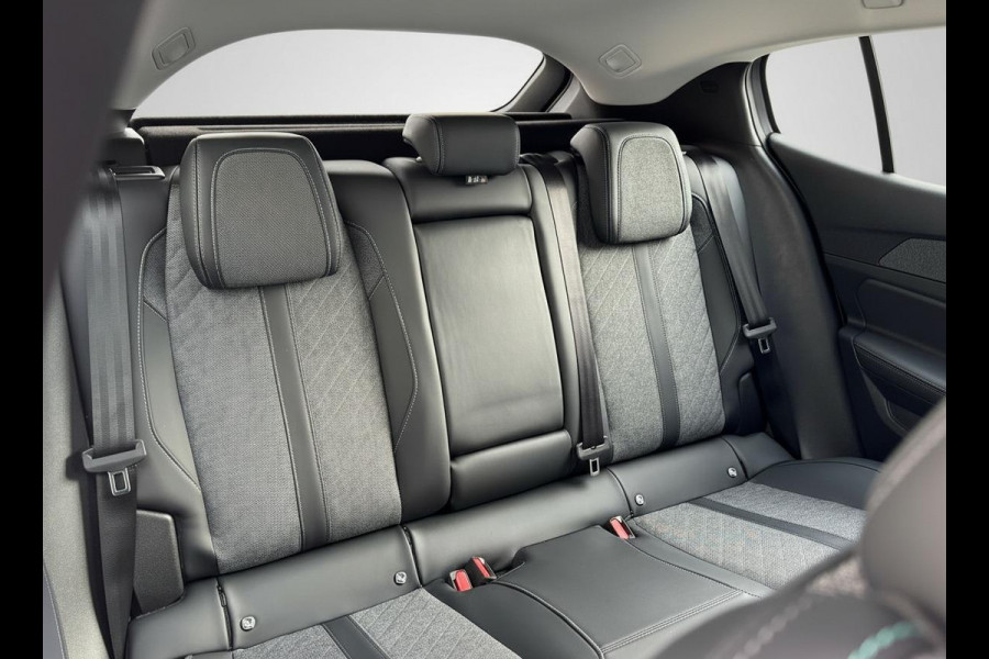 Peugeot 408 1.2 Hybrid 145 e-DCS6 Allure Aut. | 19 inch | Prijs is rijklaar