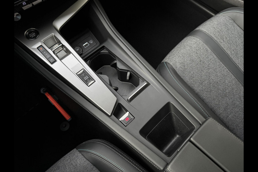 Peugeot 408 1.2 Hybrid 145 e-DCS6 Allure Aut. | 19 inch | Prijs is rijklaar
