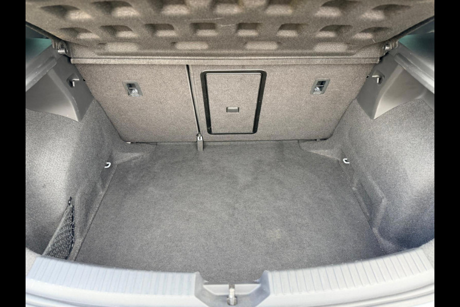 Seat Leon FR 1.5 TSI Pano Virtual Leder/alca Dynamic Grau!!