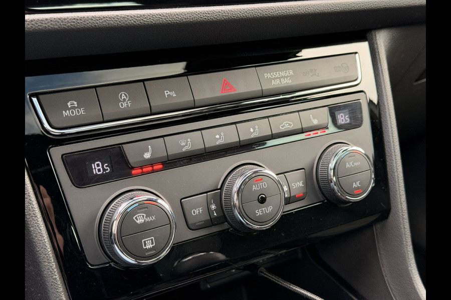 Seat Leon FR 1.5 TSI Pano Virtual Leder/alca Dynamic Grau!!