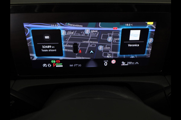 Volkswagen Tiguan 1.5 eHybrid R-Line Edition 272 pk Automaat (DSG) | SOH 98% | Verlengde garantie | Navigatie | Panoramadak | Trekhaak (wegklapbaar) | Parkeersensoren (Park assist) | Rondomzicht camera | Stoeleverwarming v/a/ | R-Line |
