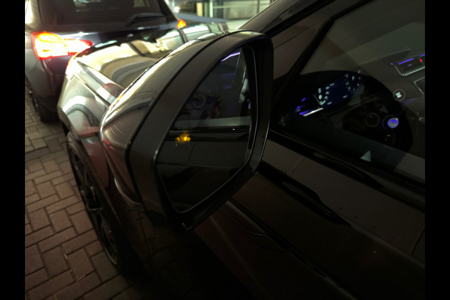 Land Rover Range Rover Velar 2.0 P250 Turbo AWD R-Dynamic SE