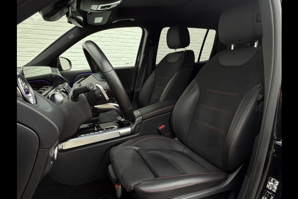 Mercedes-Benz Glb 180 AMG Line 7p Matrix Automaat Head up Massage Memory seats Adapt Cruise Clima Stoelverwarming Carplay Camera