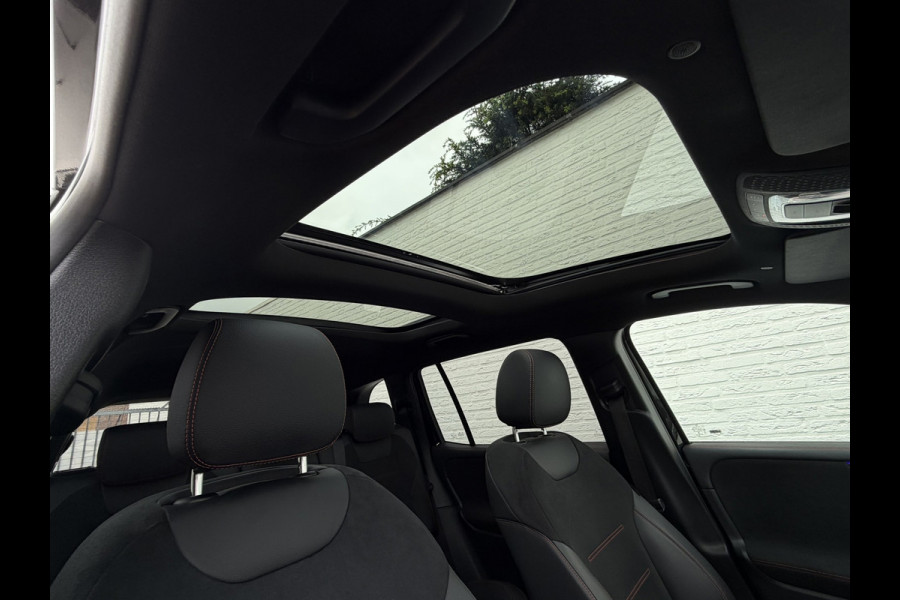 Mercedes-Benz Glb 180 AMG Line 7p Matrix Automaat Head up Massage Memory seats Adapt Cruise Clima Stoelverwarming Carplay Camera