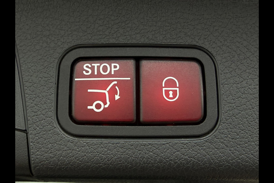 Mercedes-Benz Glb 180 AMG Line 7p Matrix Automaat Head up Massage Memory seats Adapt Cruise Clima Stoelverwarming Carplay Camera