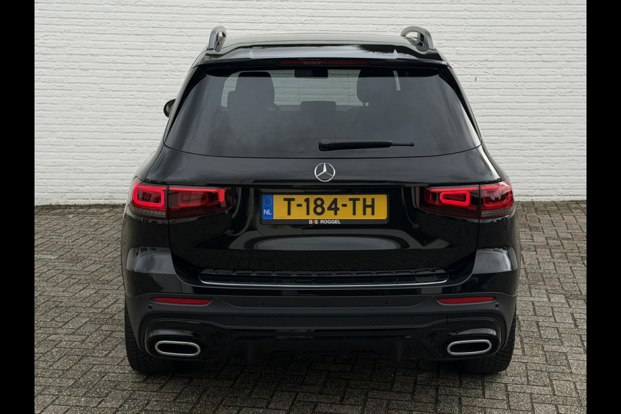 Mercedes-Benz Glb 180 AMG Line 7p Matrix Automaat Head up Massage Memory seats Adapt Cruise Clima Stoelverwarming Carplay Camera