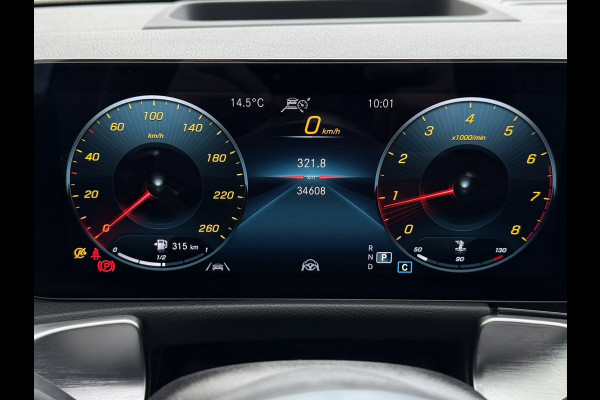 Mercedes-Benz Glb 180 AMG Line 7p Matrix Automaat Head up Massage Memory seats Adapt Cruise Clima Stoelverwarming Carplay Camera