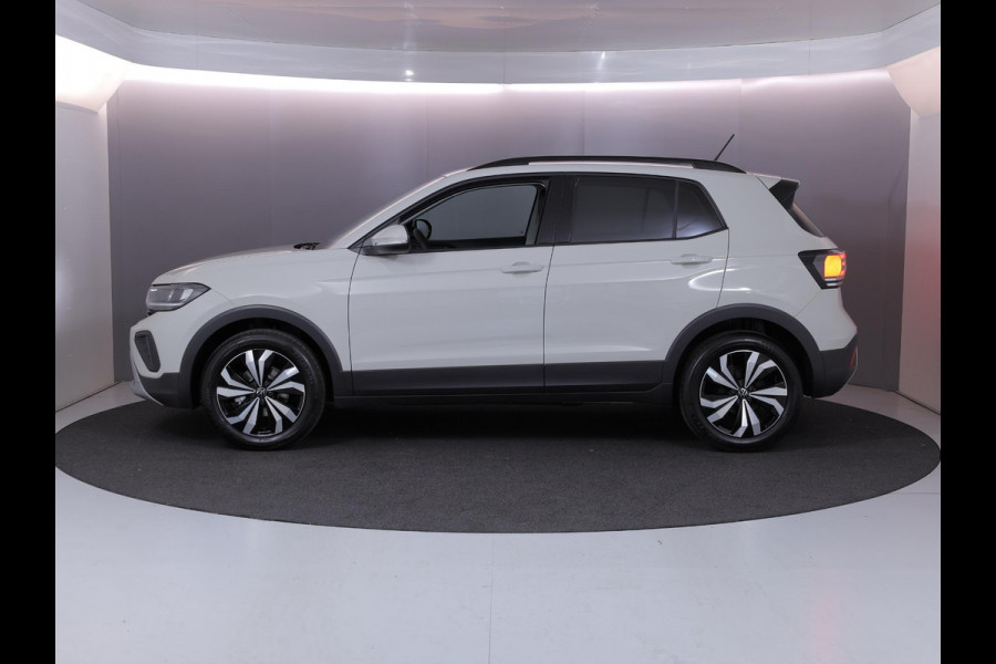 Volkswagen T-Cross Life Edition 1.0 TSI 95 PK 5 versn. Hand | Parkeersensoren | Stoelverwarming | Camera |