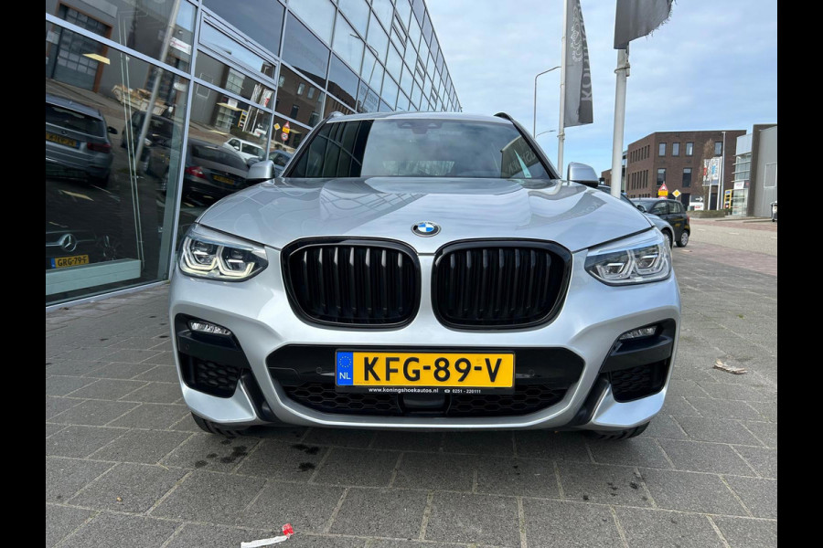 BMW X3 XDrive30e High Executive M-Tech Stoelen