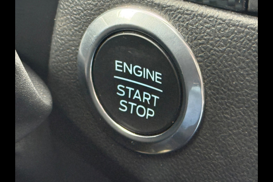 Ford Focus 1.0 EcoBoost Hybrid ST Line, panoramadak, stoelverwarming, achteruitrijcamera, 1 e eigenaar, NL auto met nap