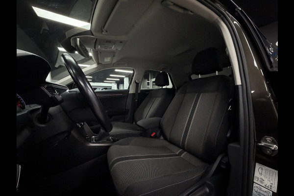Volkswagen T-Roc 1.0 TSI | PDC | Lane Assist | Carplay |Led|