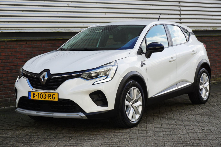Renault Captur 1.0 TCe 90 Camera+PDC/Metallic lak/Navigatie/ Michelinbanden, bijna nieuw!