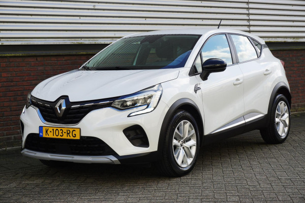 Renault Captur 1.0 TCe 90 Camera+PDC/Metallic lak/Navigatie/ Michelinbanden, bijna nieuw!