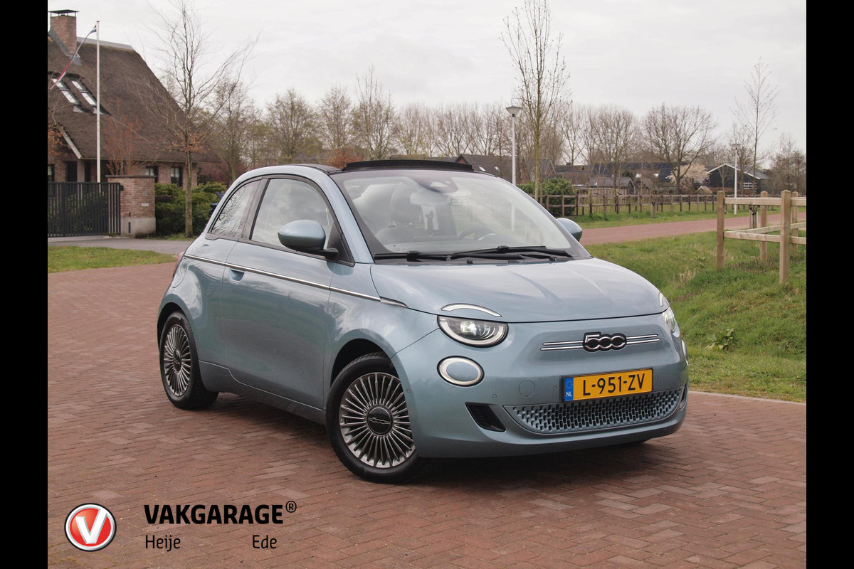 Fiat 500C Icon 42 kWh | Cabrio | Camera | Apple Carplay | Cruise Control | Dealeronderhouden |