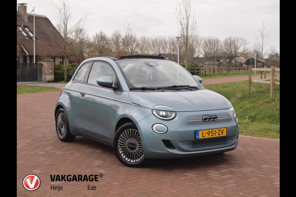 Fiat 500C Icon 42 kWh | Cabrio | Camera | Apple Carplay | Cruise Control | Dealeronderhouden |