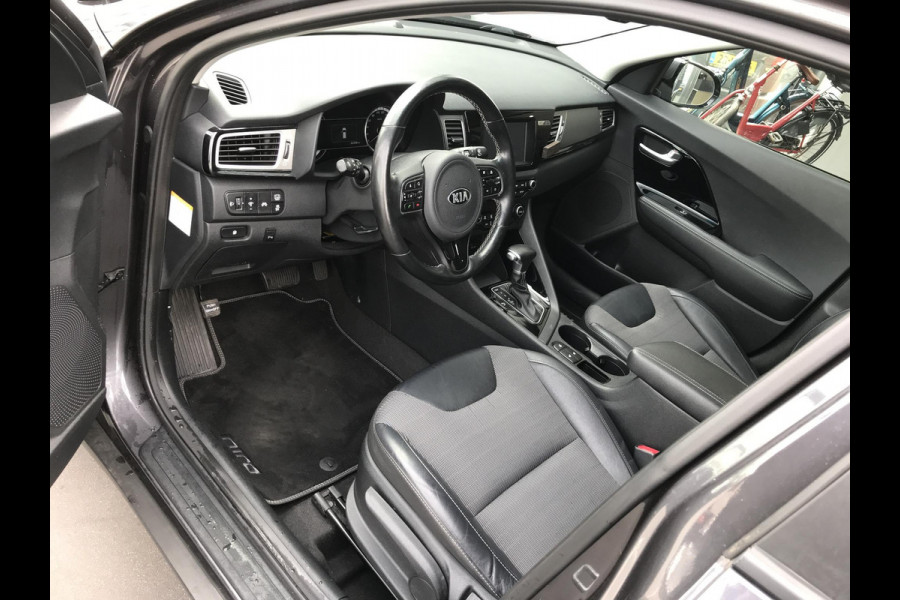 Kia Niro 1.6 Hybrid Edition Trekhaak Open dak