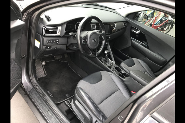 Kia Niro 1.6 Hybrid Edition Trekhaak Open dak