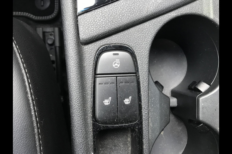 Kia Niro 1.6 Hybrid Edition Trekhaak Open dak