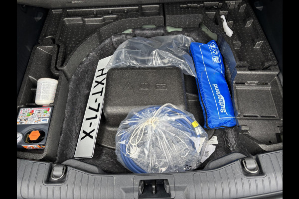 Ford Kuga 2.5 PHEV ST-Line |  SCI| 243 PK | Winter Pack | Wegklapbare Trekhaak | Origineel Nederlandse auto | 2.100kg Trekgewicht | Originele Nederlandse auto