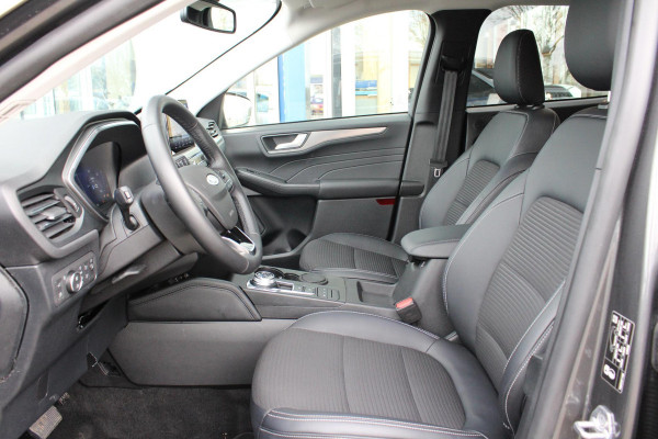 Ford Kuga 2.5 PHEV Titanium X |SCI|225pk | Winterpack | Elek. Achterklep | B&O Play | Half Leder | Michelin Cross Climate | 1.500kg Trekgewicht