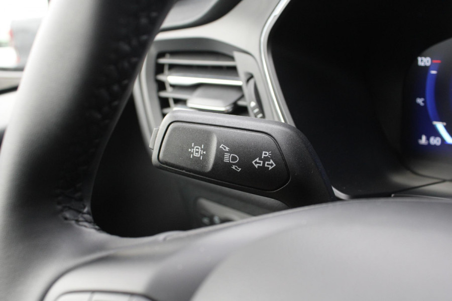 Ford Kuga 2.5 PHEV Titanium X |SCI|225pk | Winterpack | Elek. Achterklep | B&O Play | Half Leder | Michelin Cross Climate | 1.500kg Trekgewicht