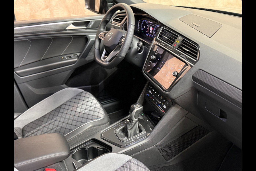 Volkswagen Tiguan 1.5 TSI Elegance | R line | Pano | Trekhaak | Stoel/Stuurverwarming | Carplay | Camera | Led